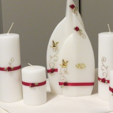 Sveče z angelčki različnih velikosti