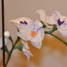 Pisana orhideja iz najlona