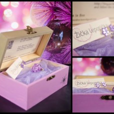 Elegantno decembrsko darilo - Skrinjica De la Box + prstan in uhani Žičke Lepotičke
