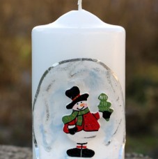 Svečka s snežakom
