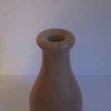 Lesena vaza in svečnik