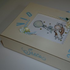 darilna škatlica za novorojenčka