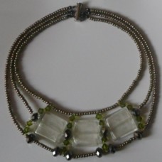 Unikatna ogrlica iz poldragih kamnov