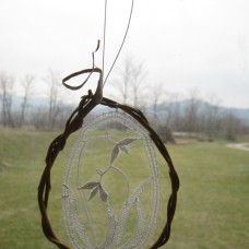 Klekljan zvonček v vrbovem venčku