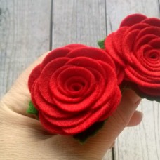 Velika sponka za lase z rdečimi vrtnicami