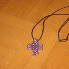 Ogrlica - vijolično moder mali križ