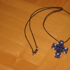 Ogrlica - t. moder in bel mali križ