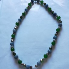 Ogrlica v zelenih odtenkih