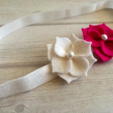 Trak za lase z belimi cvetovi hortenzije