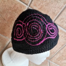 Unikatna ročno pletena kapa