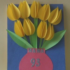 3D voščilnica tulipani v vazi